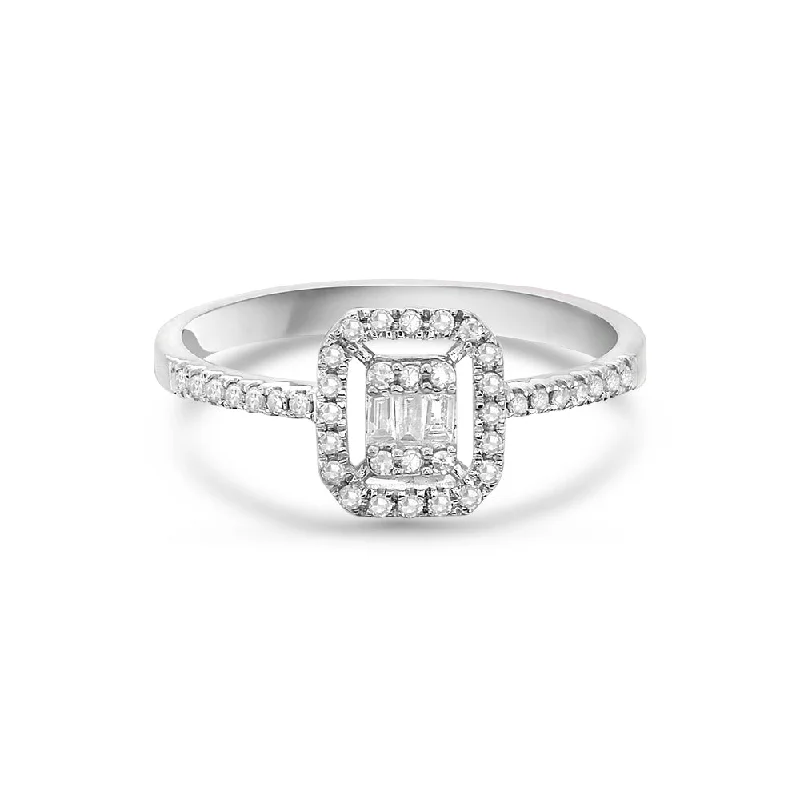 Round & Baguette Cut Diamond Halo Illusion Solitaire Engagement Ring (0.25 ct.) in 14K Gold