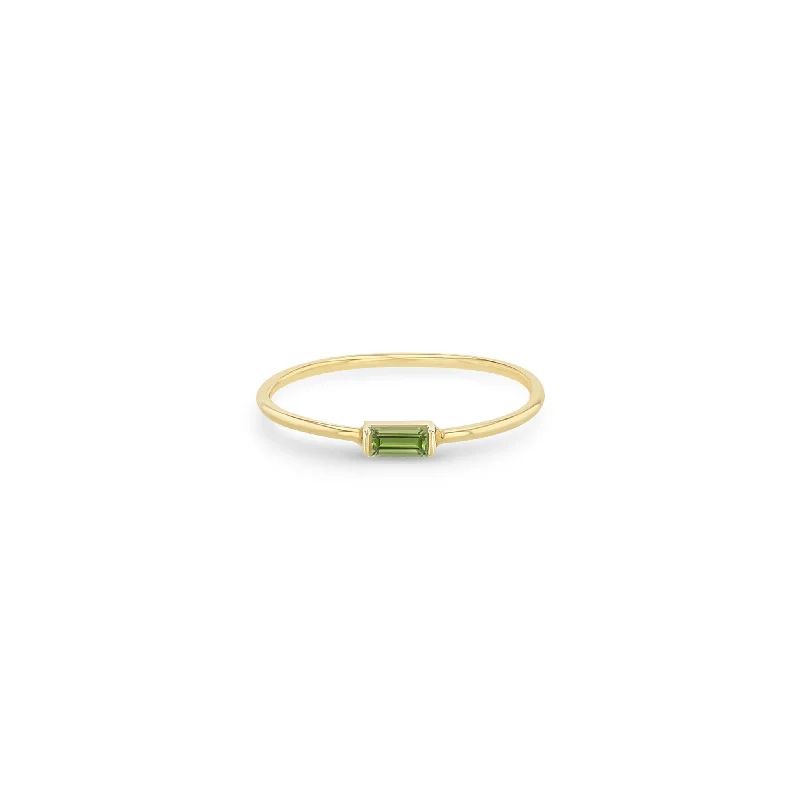 14k Medium Peridot Baguette Ring | August Birthstone