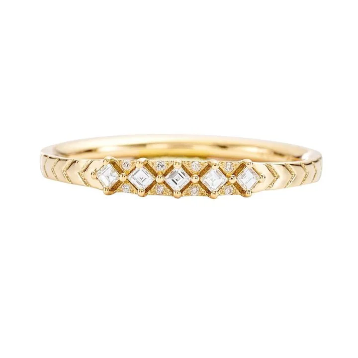 ORDER ONLY: 18K Gold Engraved Ring with Five Carre-Cut Diamonds