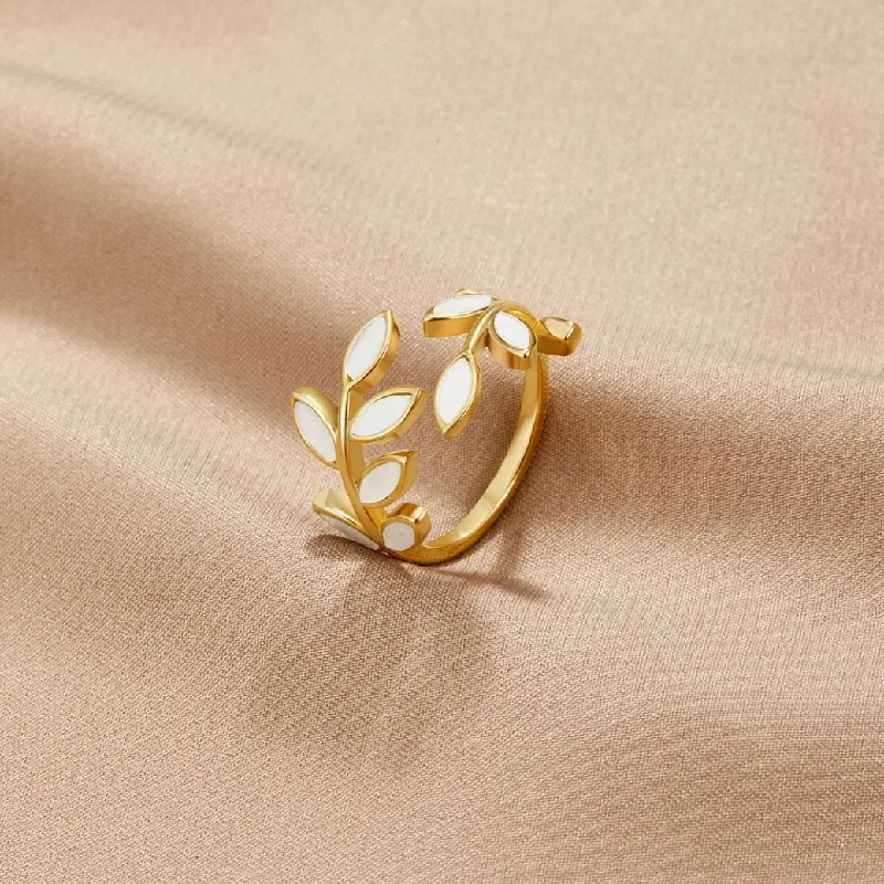 Gold Leaf Ring