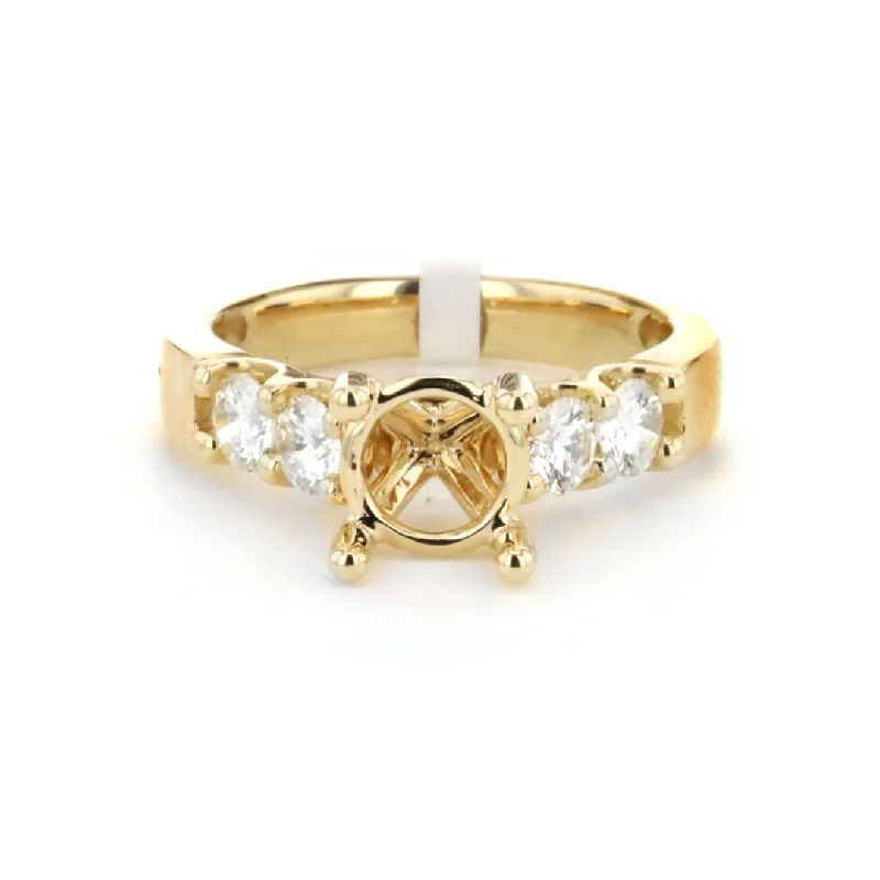 0.80 ctw Diamond Solitaire Engagement Ring